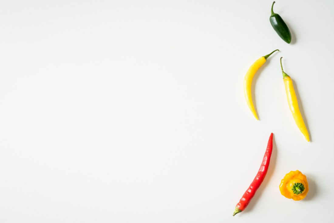 Free photo of Chili Peppers on White Background