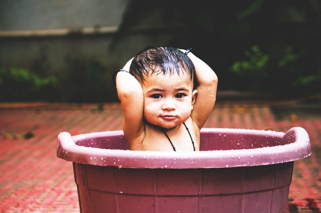 Free photo of Baby Bath