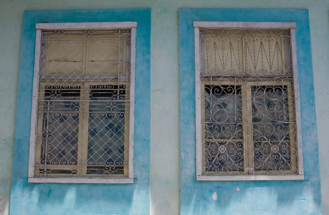 Free photo of Blue Windows, Havana
