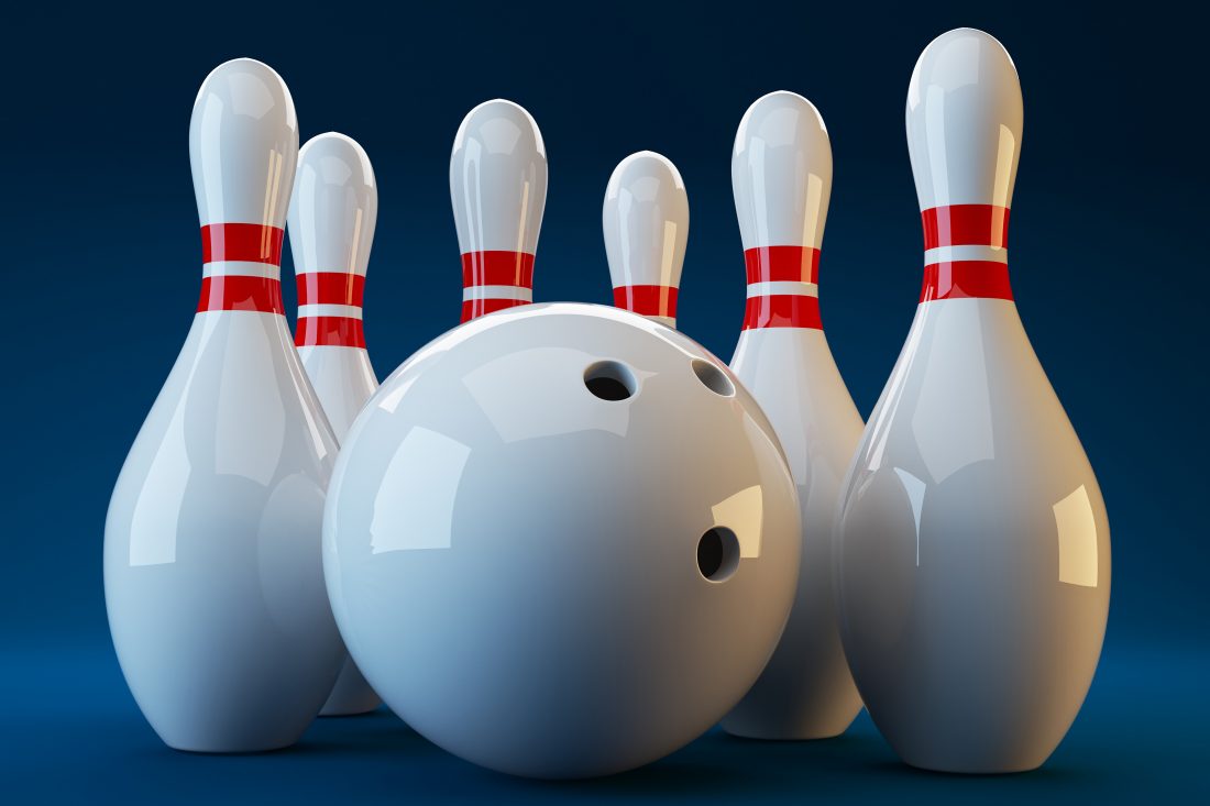 Free photo of Bowling Skittles