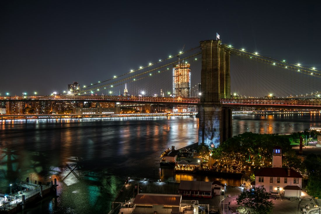 Free photo of Brooklyn Bridge at Night