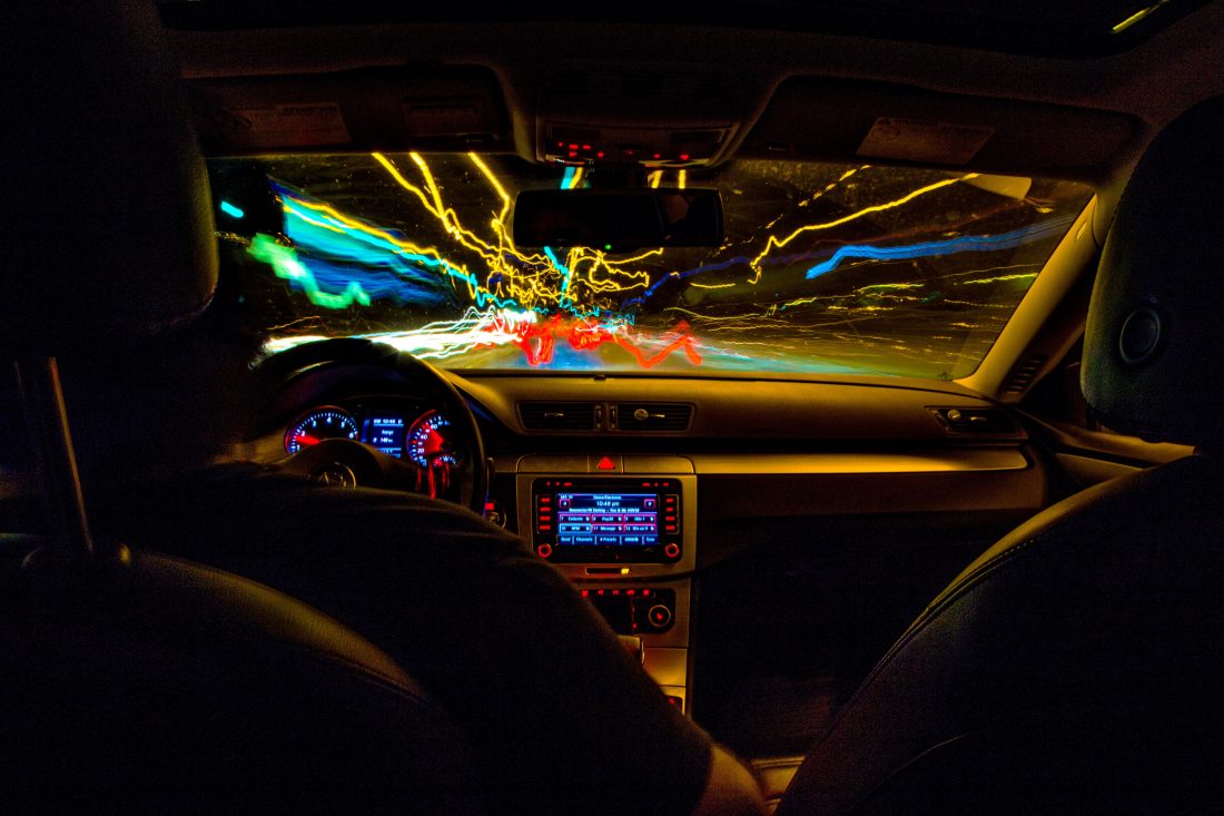 Free photo of Driving at Night