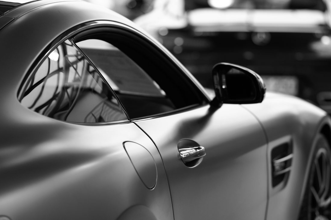 Free photo of Grey Car