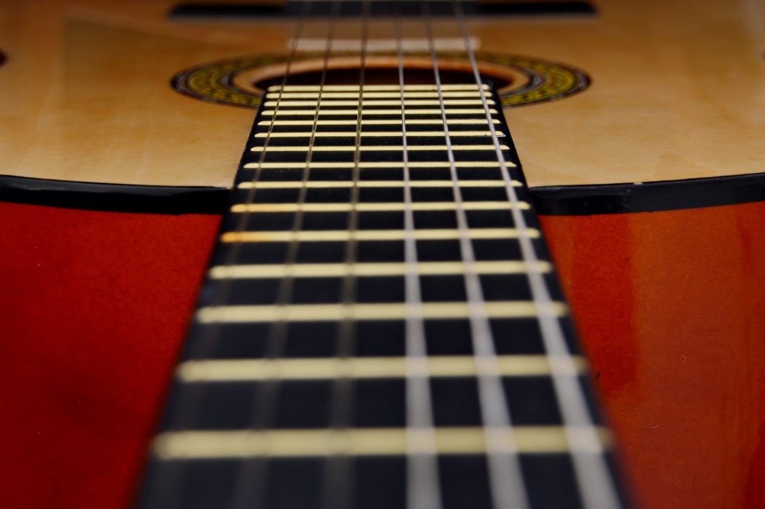 Free photo of Guitar Strings