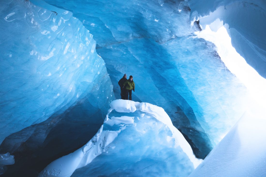 Free photo of Ice Explorers