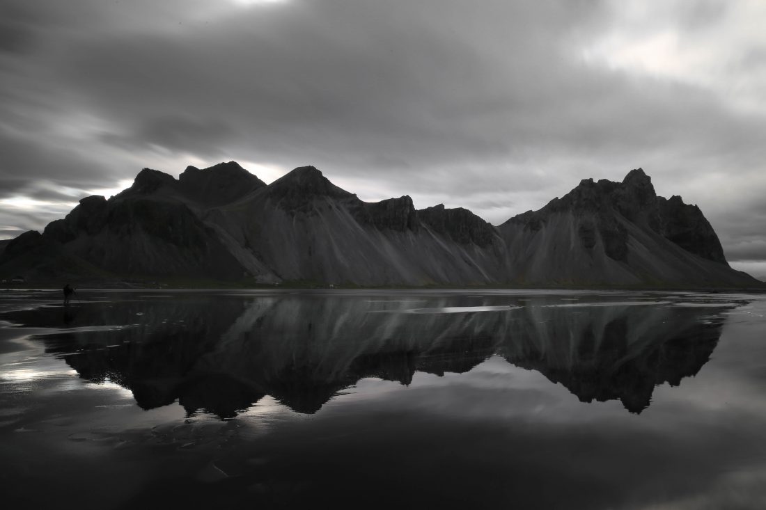 Free photo of Black & White Icelandic Mountains