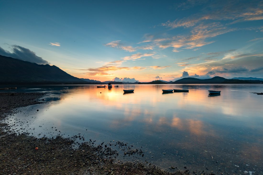 Free photo of Lake Landscape Sunrise