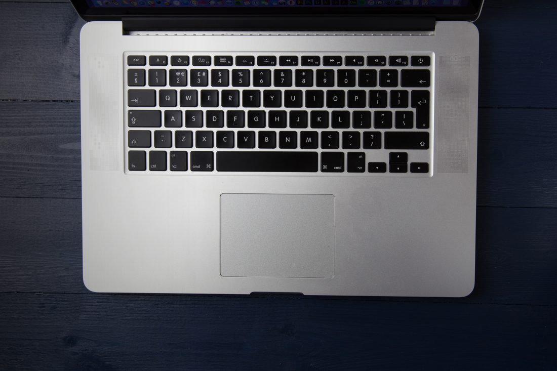 Free photo of MacBook Pro Laptop