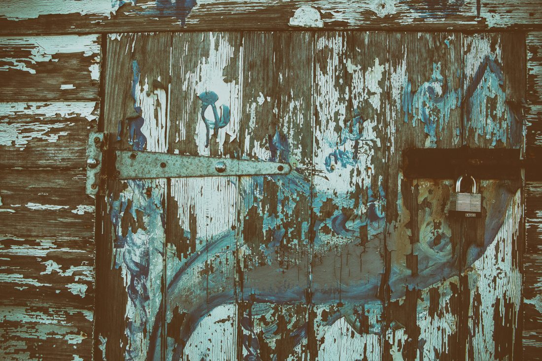 Free photo of Lock-Up Texture