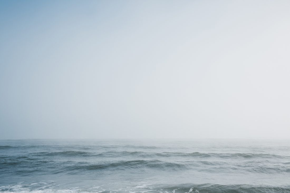 Free photo of Misty Ocean