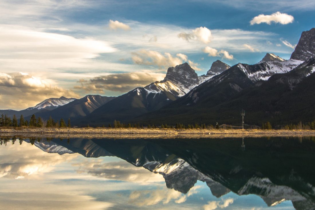 Free photo of Mountain Reflections