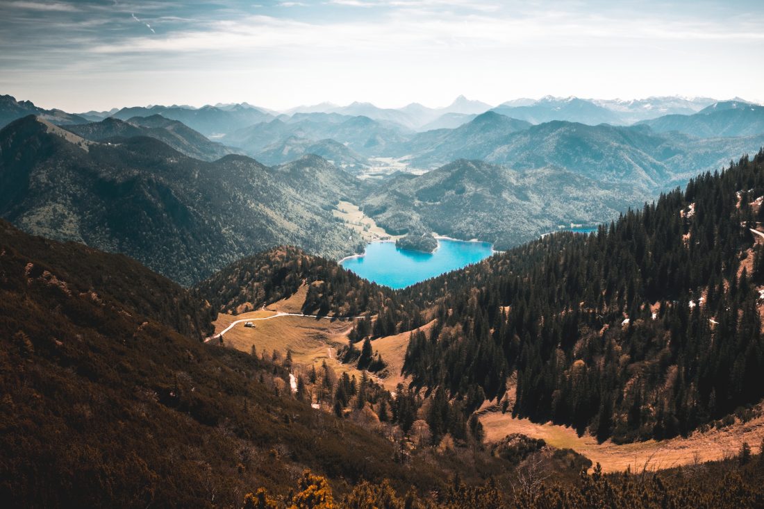 Free photo of Mountains, River, Forest and Blue Lake