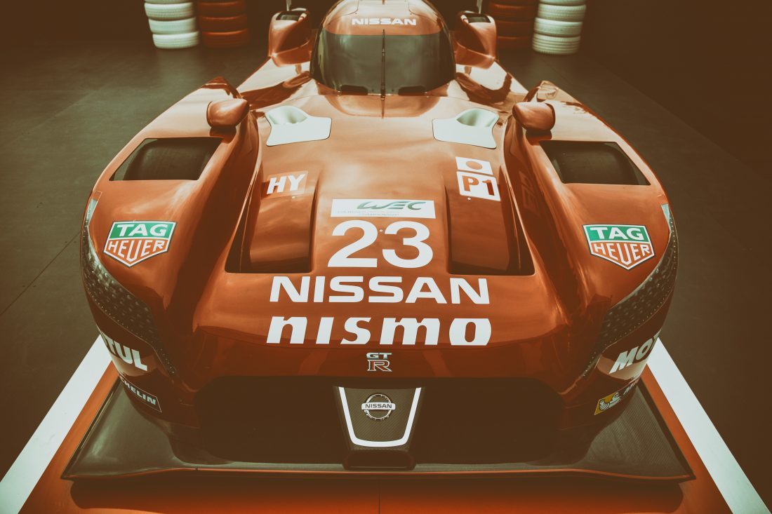 Free photo of Nissan Racing Car