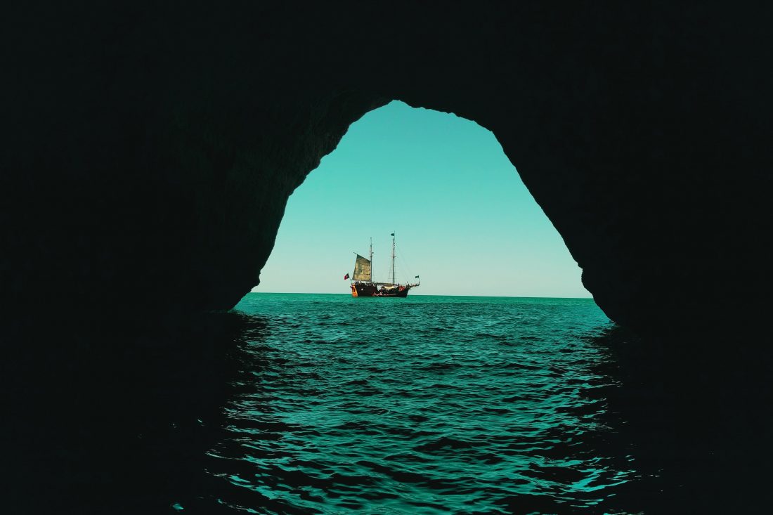 Free photo of Ocean Cave View