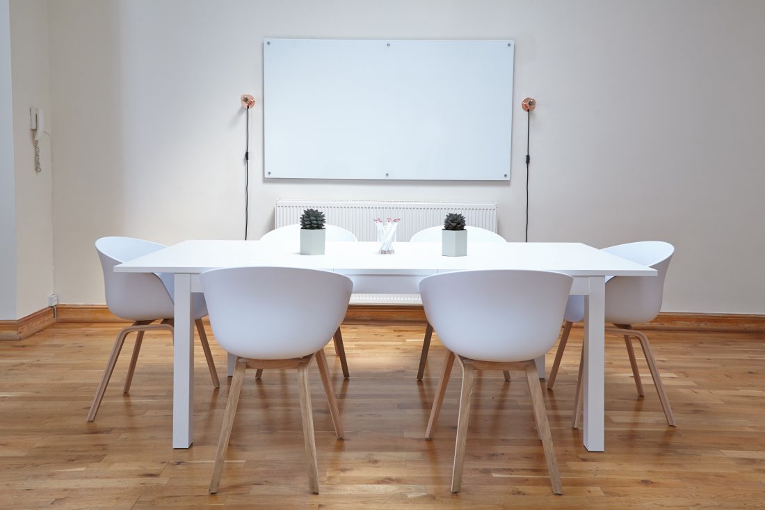 Free photo of Office Meeting Table