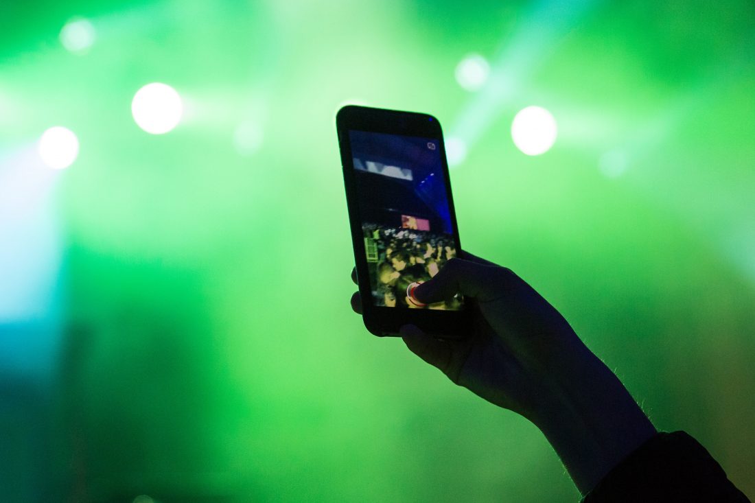 Free photo of Phone at Concert