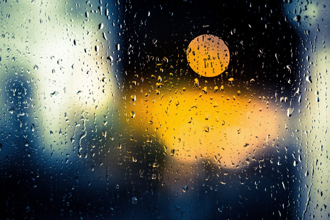 Free photo of Window Rain Drops