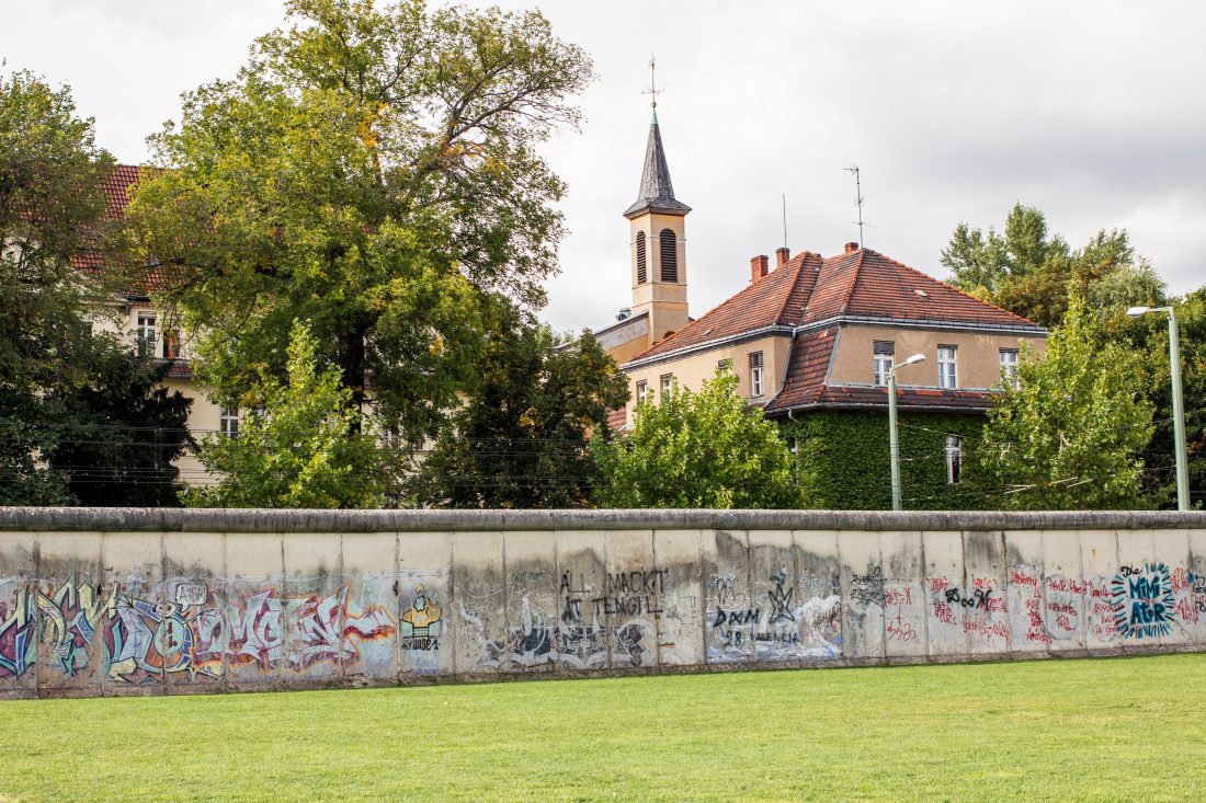 Free photo of Berlin Wall Graffiti