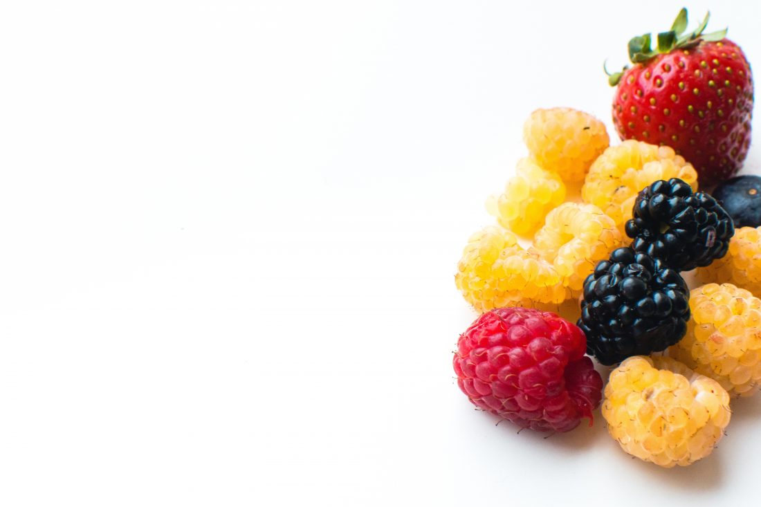 Free photo of Fruit Berries Background