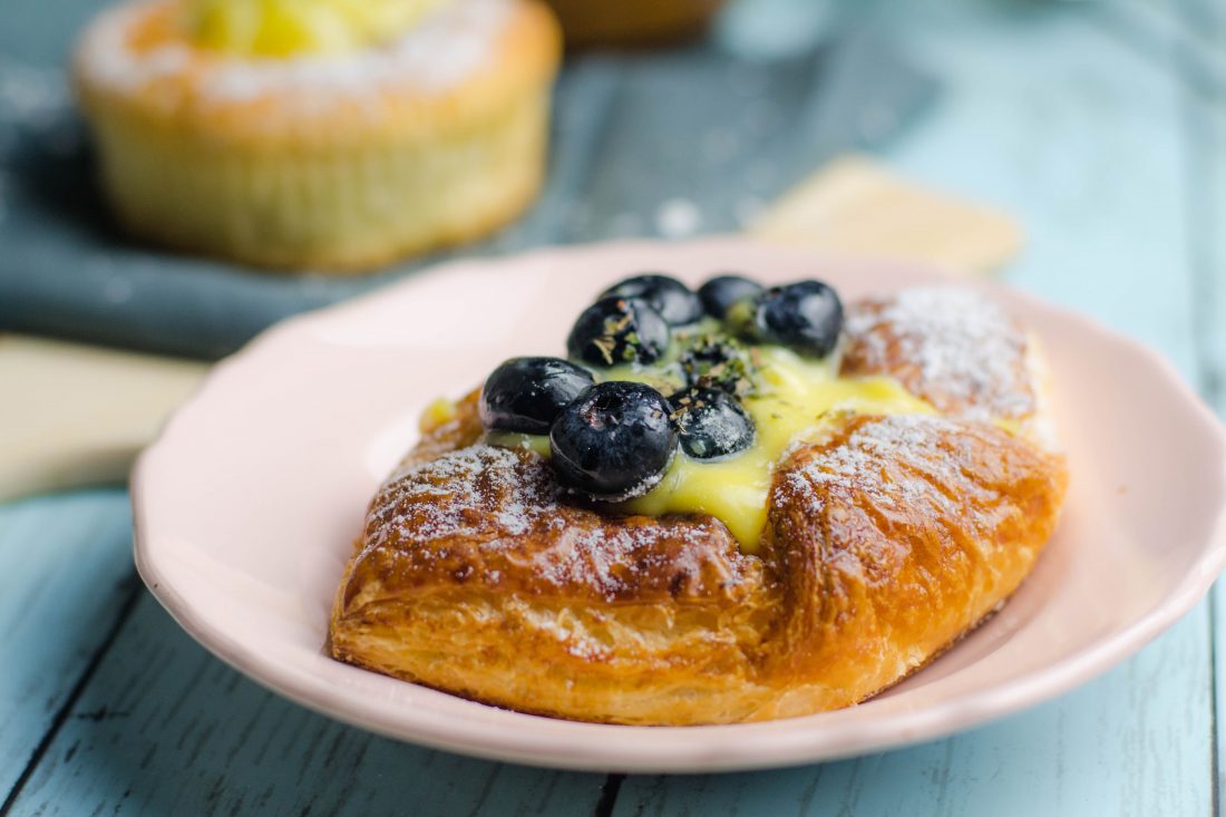 Free photo of Blueberry Pastry