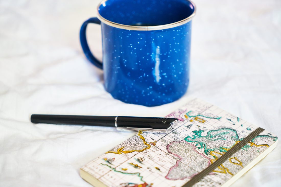 Free photo of Coffee & Travel Map