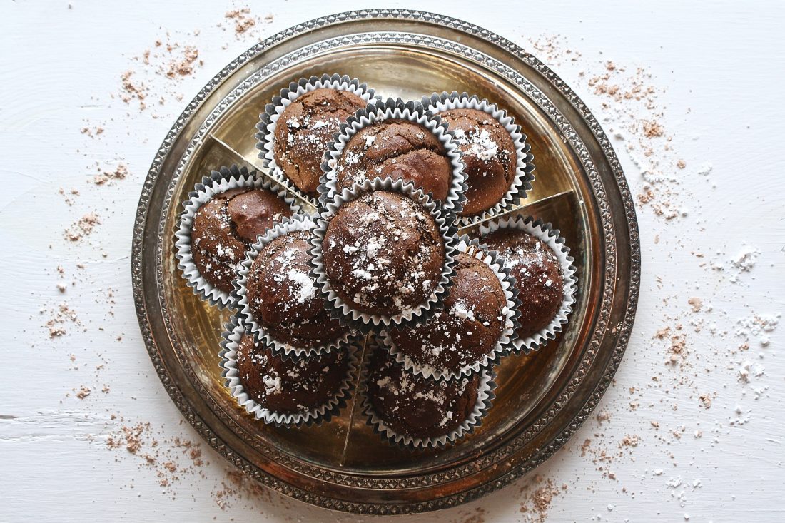 Free photo of Chocolate Cupcakes