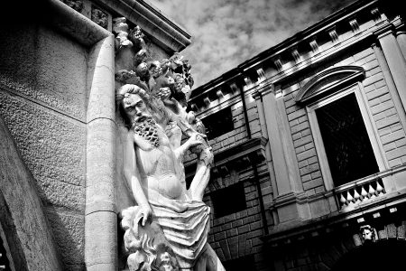 Dramatic Statue in Venice Free Stock Photo
