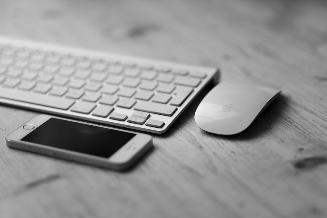 Free photo of Mobile Device Keyboard Mouse