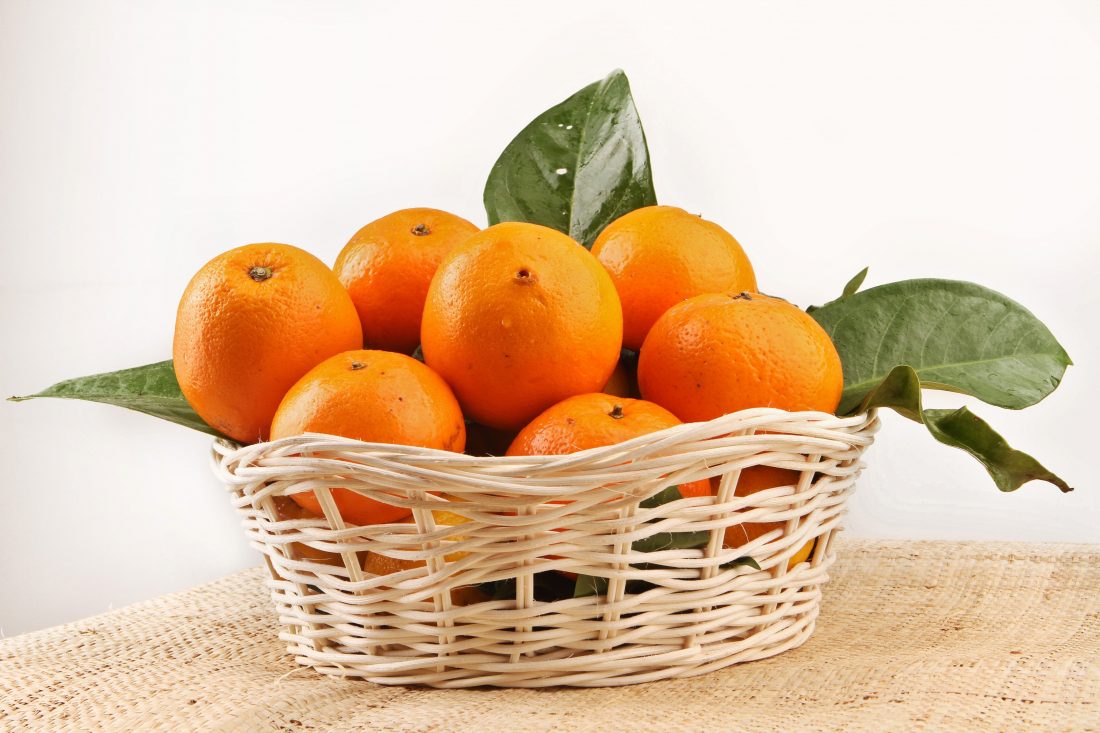Free photo of Oranges in Basket