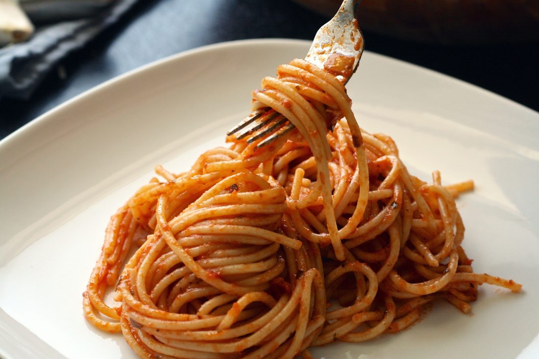Free photo of Spaghetti Pasta on Fork