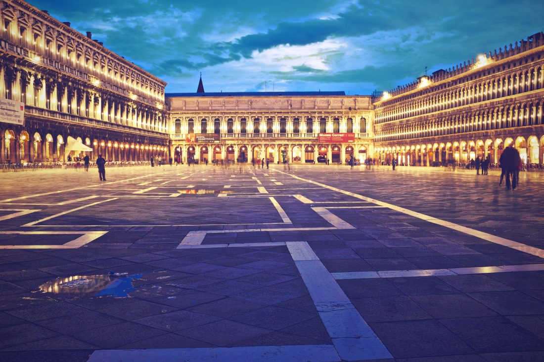 Free photo of Piazza San Marco At Night