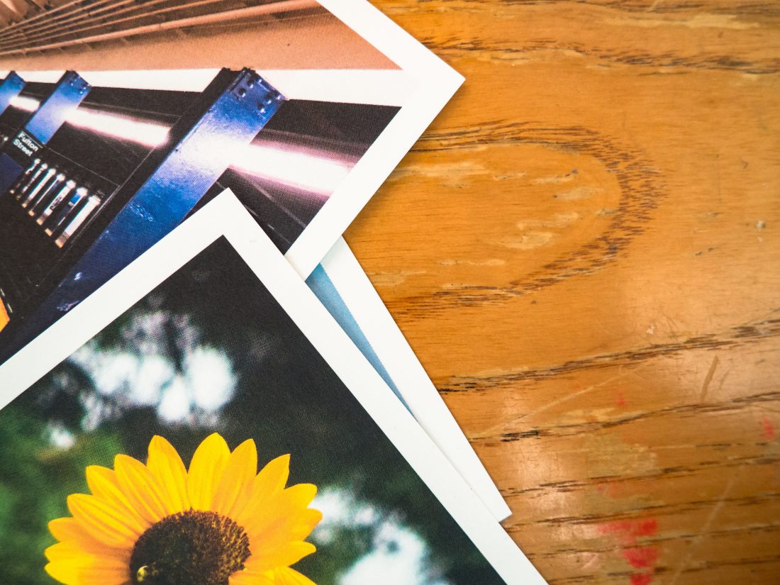 Free photo of Stack of Photos