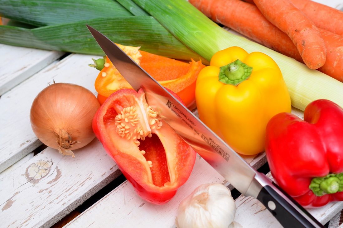 Free photo of Vegetables & Knife