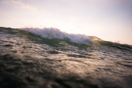Large Waves in Bali Free Stock Photo