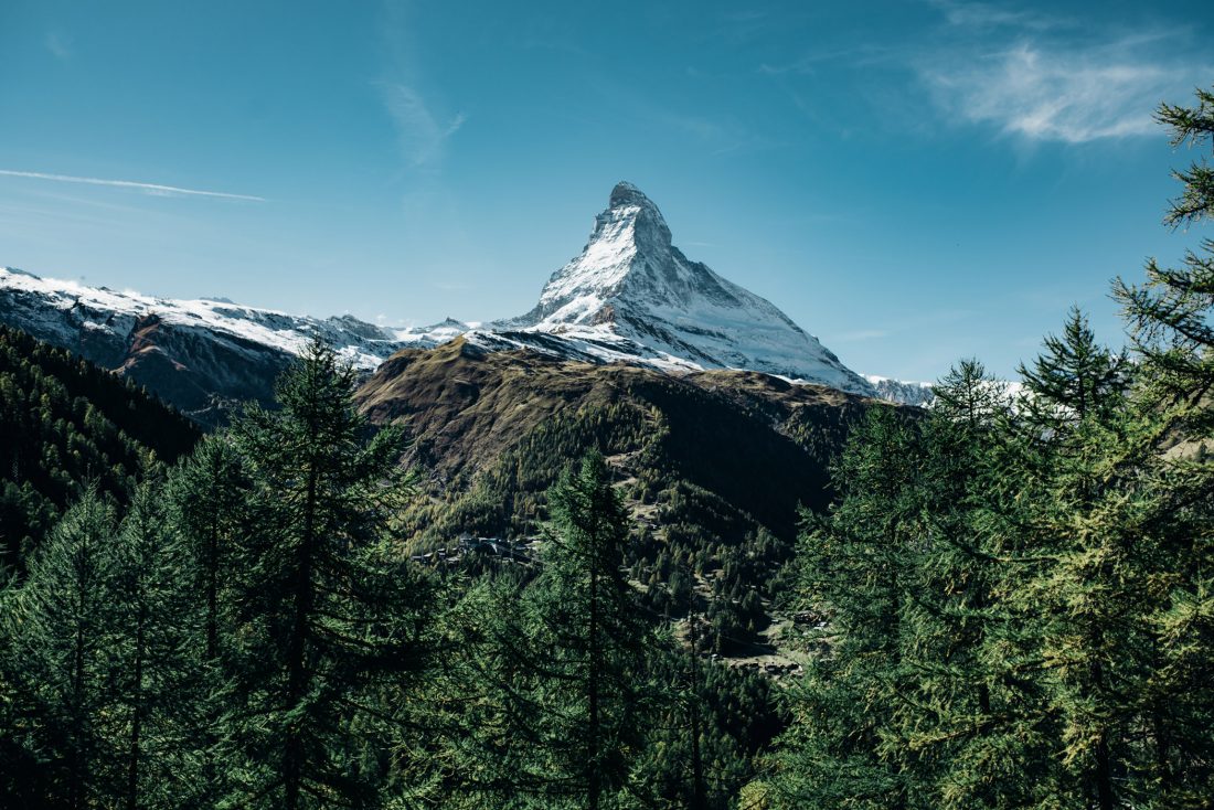Free photo of Matterhorn Mountain in the Alps