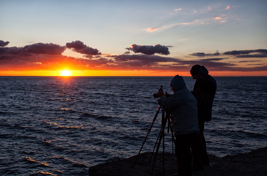 Free photo of Photographers At Sunset