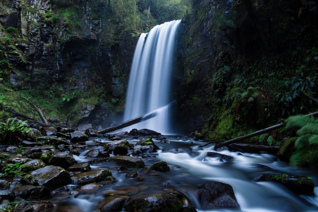 Free photo of Waterfall Exposure
