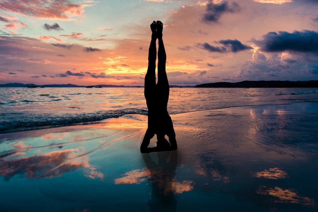 Free photo of Beach Yoga