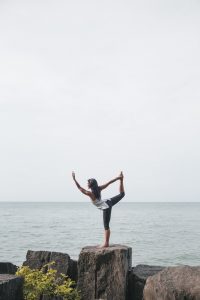 Yoga Near the Ocean Free Stock Photo