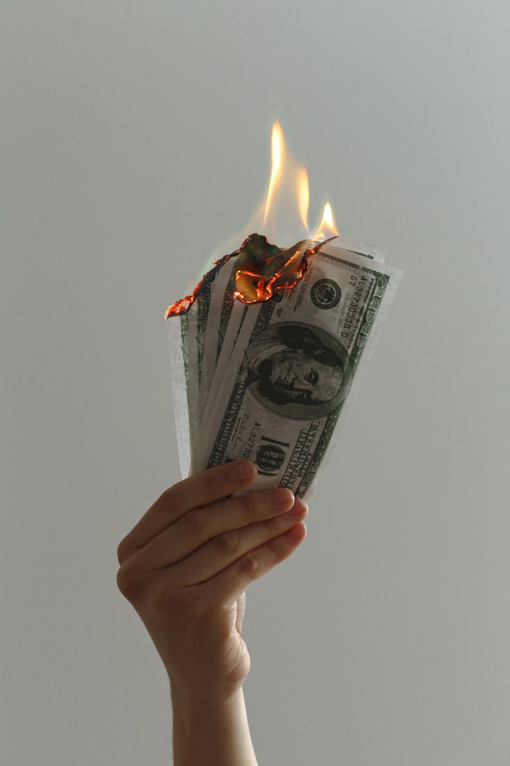 Free photo of Burning Money