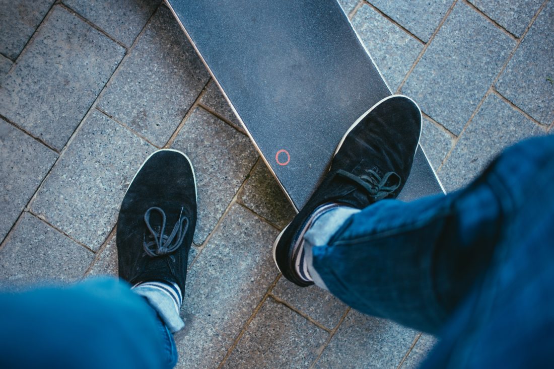 Free photo of Skateboard Feet